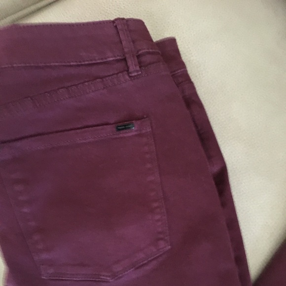 WHBM Skinny Ankle Jean. Sz 8, Berry. - Picture 2 of 5
